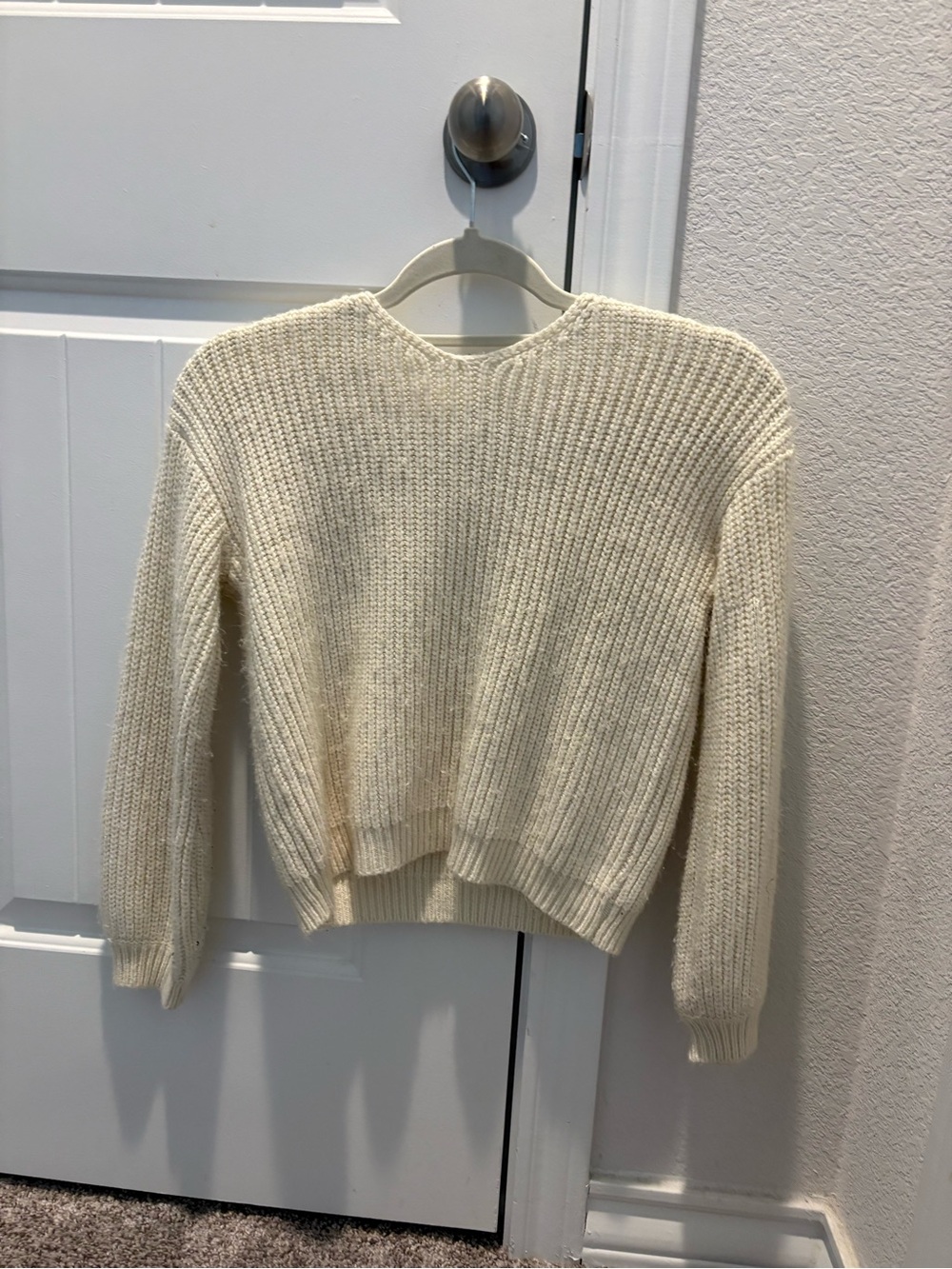 Forever 21 Cream Rib-Knit girls Sweater